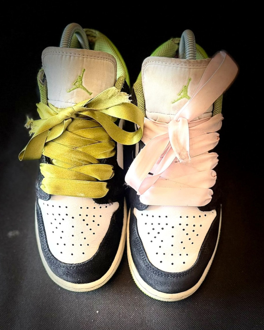 Jordan 1 — fresh ribbon laces after cleaning