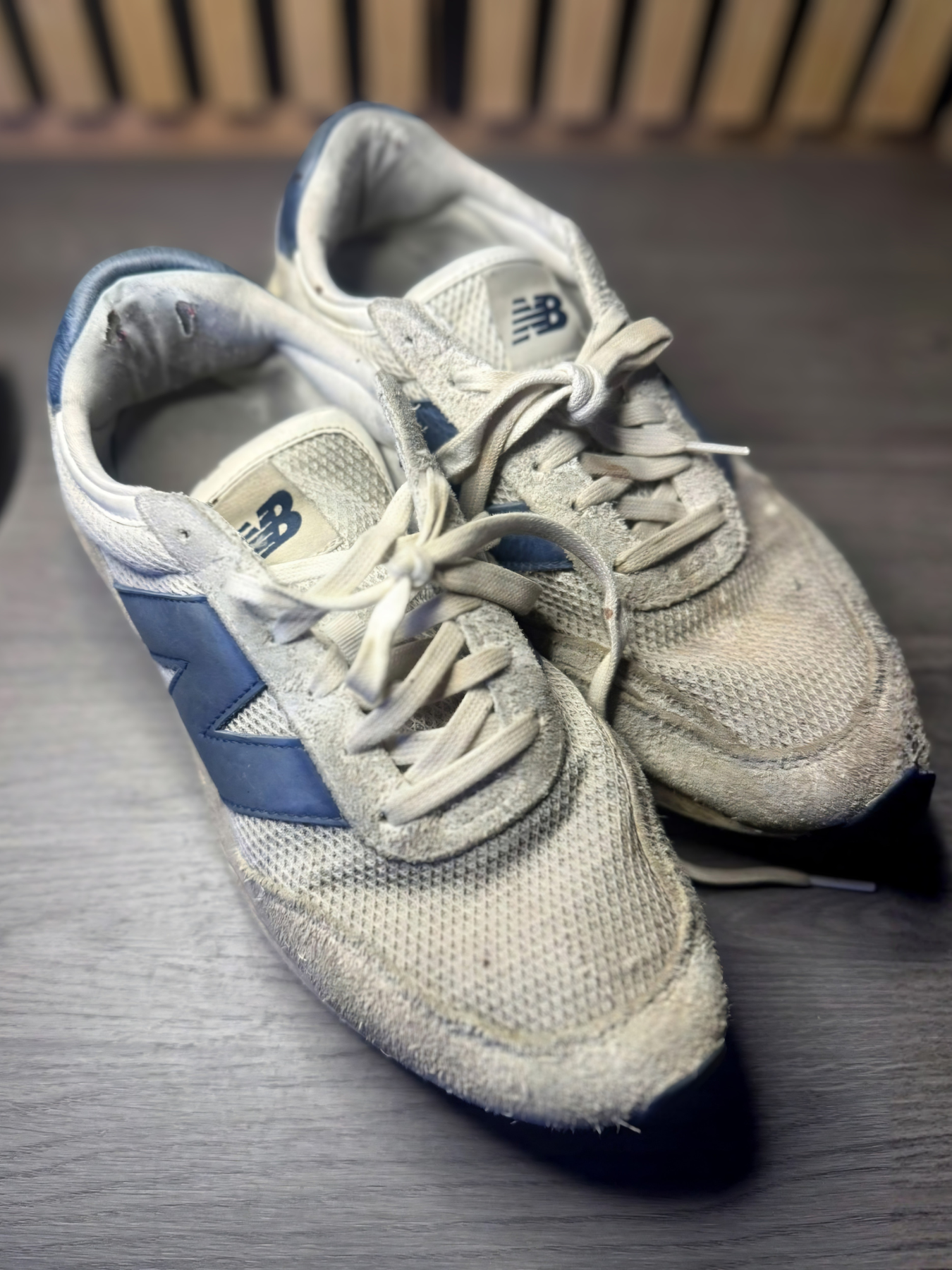 New Balance 327 before cleaning